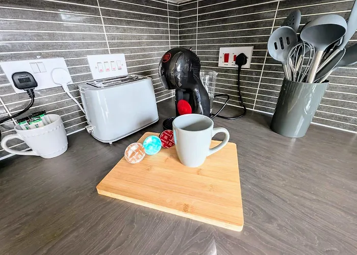 Reach - King Bed, Parking, 2 Tvs, O2 Apollo, Hospital & Oxford Road Manchester