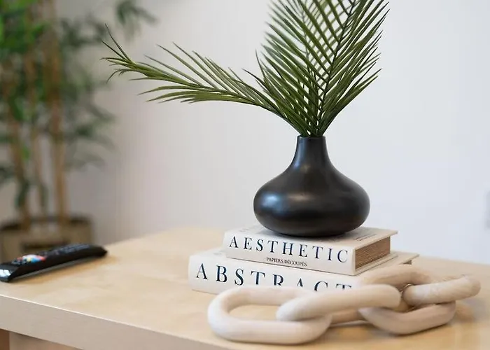 公寓 Luxury 1-bed Near Centre And North General Hospital *