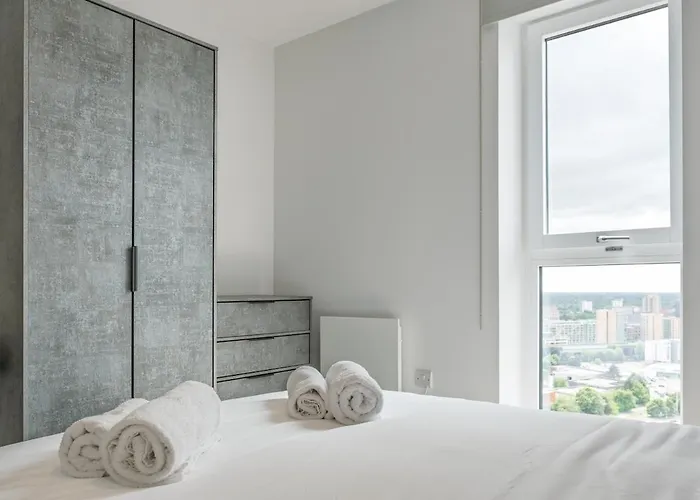 Stylish 2 Bdr By Torr Group Short Lets & Serviced With Free Wifi 맨체스터