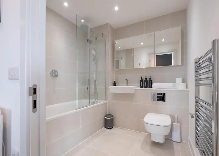 2 Bedroom Apartment By Torr Property Group Flexible Renting With Free Wifi Central Manchester Apartamento