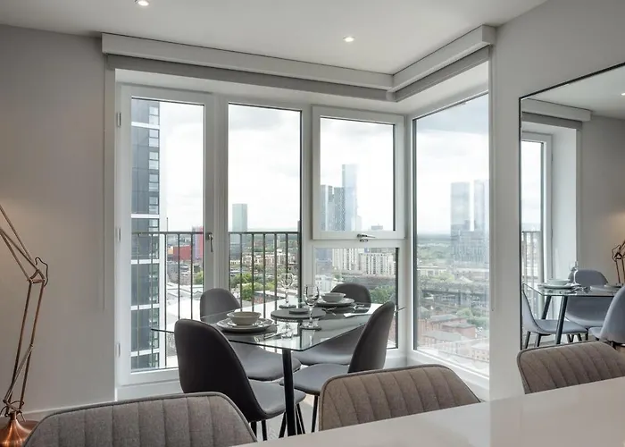 2 Bedroom Apartment By Torr Property Group Flexible Renting With Free Wifi Central Manchester *