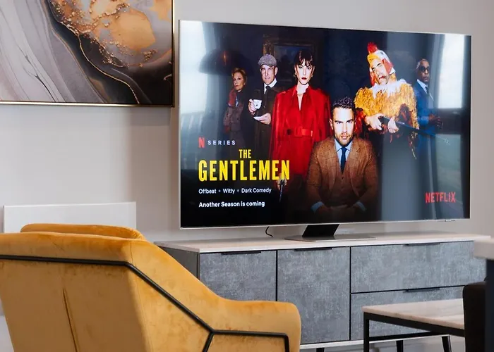 Stylish 2 Bdr By Torr Group Short Lets & Serviced With Free Wifi Apartamento