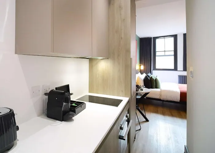 Stylish Northern Quarter Studio, Ideal For Leisure & Work Stays Apartament Manchester