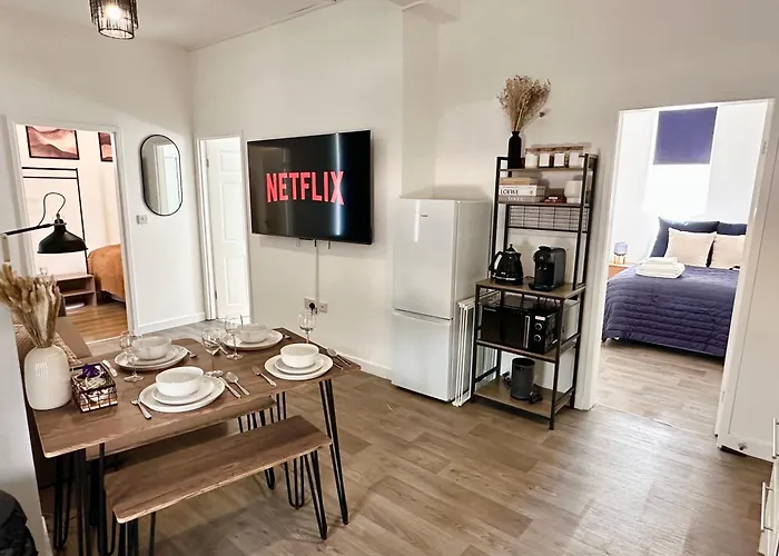 Διαμέρισμα Chic & Modern 2br - Luxury Retreat