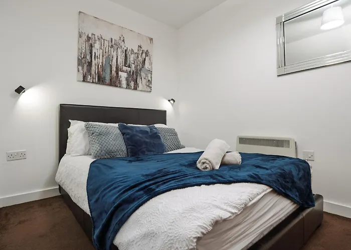 Trafford - Work & Leisure *