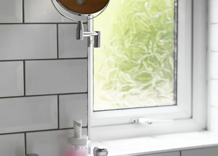 3-bedroom House W Free Parking, Near Man Airport! * 맨체스터