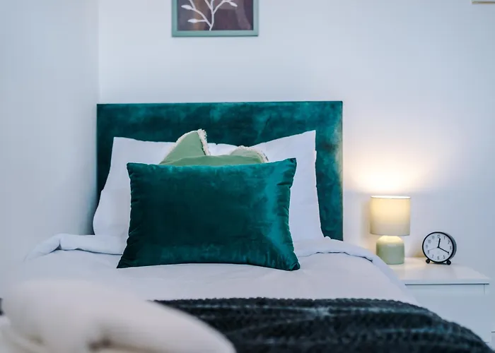 Tatil Evi Driveway Stunning 3bedroom In Withington *