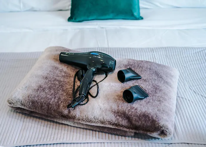 Driveway Stunning 3bedroom In Withington *