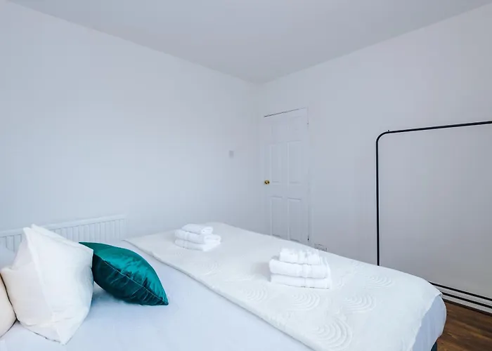 Driveway Stunning 3bedroom In Withington * Manchester