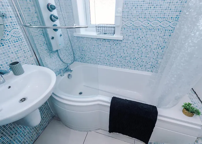 Driveway Stunning 3bedroom In Withington * Manchester