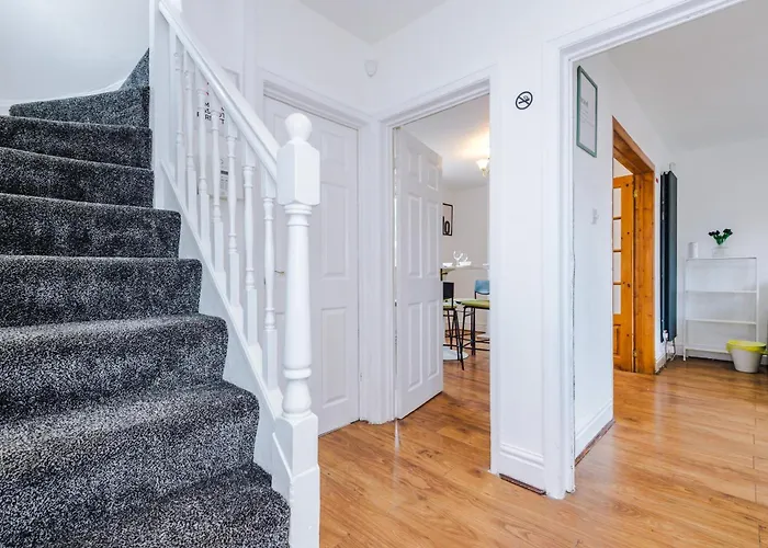 Driveway Stunning 3bedroom In Withington Tatil Evi *