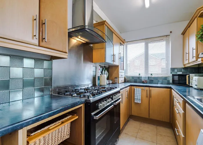 Tatil Evi Driveway Stunning 3bedroom In Withington