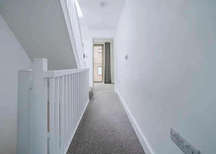 The Hidden - 4br Townhome Roof بيت للعطل