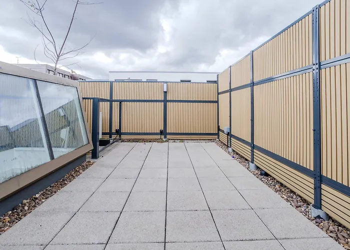 The Hidden - 4br Townhome Roof *