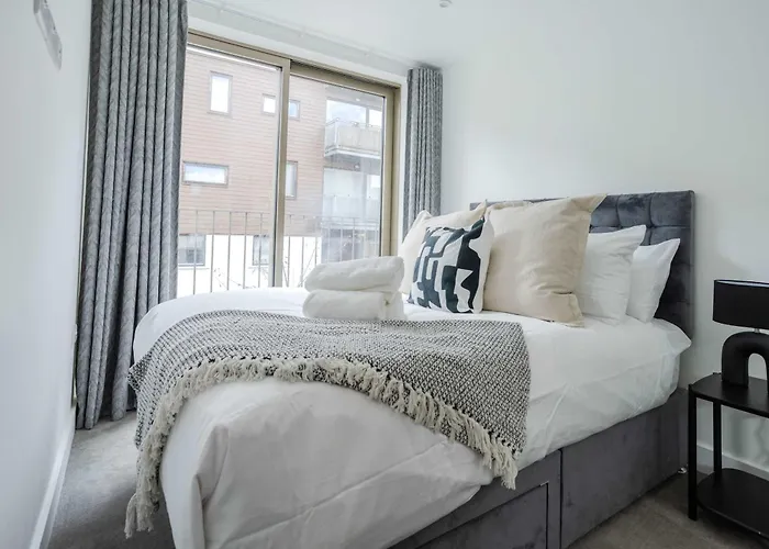 The Hidden - 4br Townhome Roof بيت للعطل *