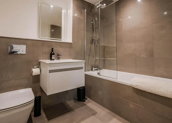 The Hidden - 4br Townhome Roof بيت للعطل مانشستر