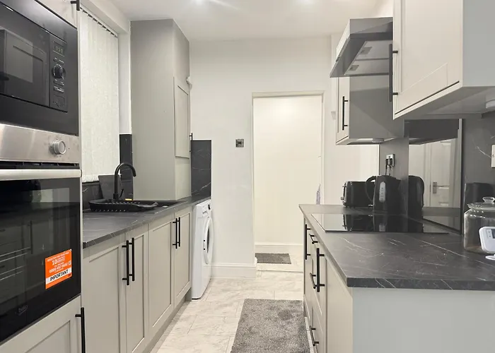 Near Etihad Stadium Bed & Breakfast Manchester