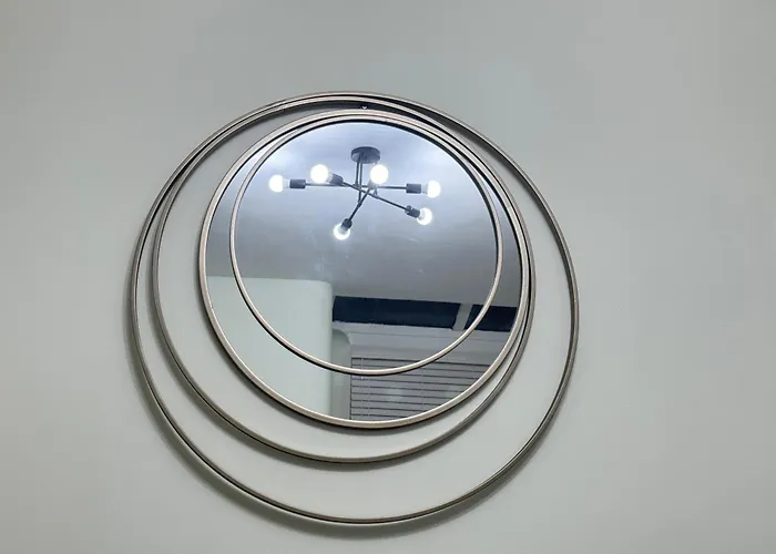 Near Etihad Stadium Bed & Breakfast