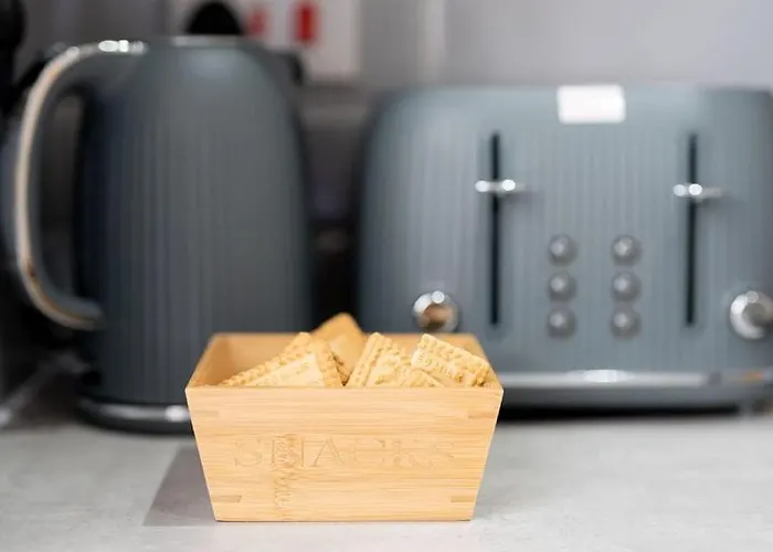 Luxury 1-bed Near Mcr Hospital & Centre