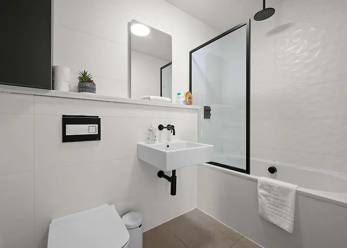 Stunning Luxury Townhouse In Centre Of 맨체스터