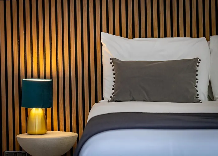 Modern Centre Townhouse Sleeps 10 & Parking Dom wakacyjny Manchester