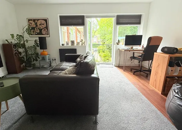 8 Riversdale King Size Mánchester