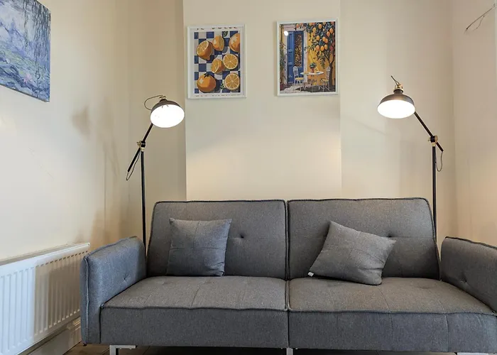 Modern Near Centre * 맨체스터