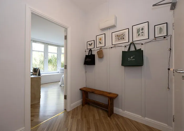 Apartamento Victorian Wfh Haven With Free Parking