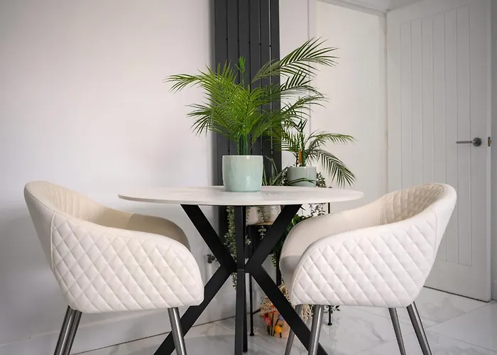 Sluxe 4mins To Etihad Stadium And Coop Live * Manchester