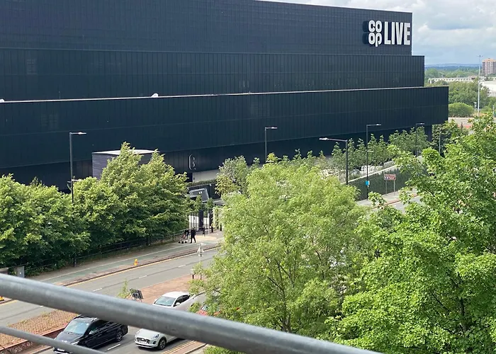 Apartamento Stylish Spacious 2 Bed Balcony Nr Stadium Mánchester