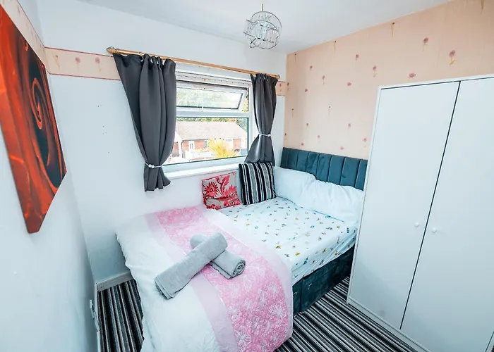 펜션 Family & Group In - Free Parking 맨체스터