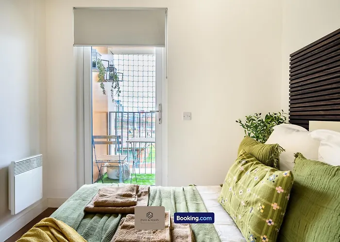 Salford Centre Flat By Paul & Malin Short Term Agency Mediacityuk & Stadium Nearby Appartamento Manchester