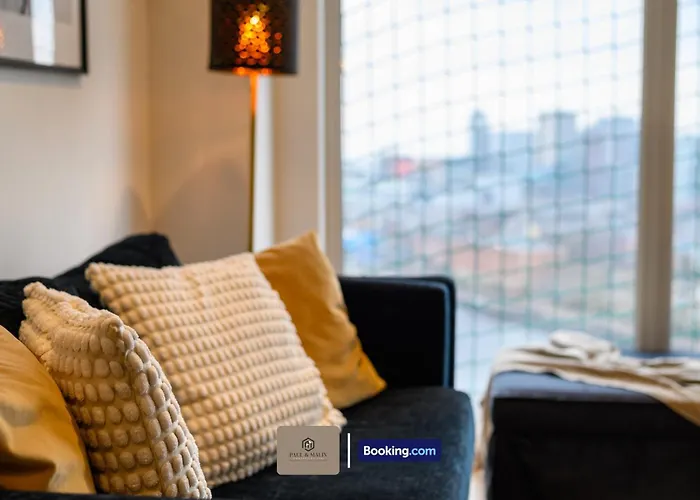 Centrally Located Flat By Paul & Malin Short Term Salford Perfect For Monthly Apartamento