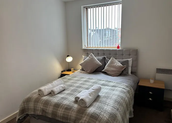 Lux 2bed Centre And Ao Arena Free Parking Modern