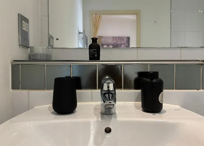 Lux 2bed Centre And Ao Arena Free Parking Modern *