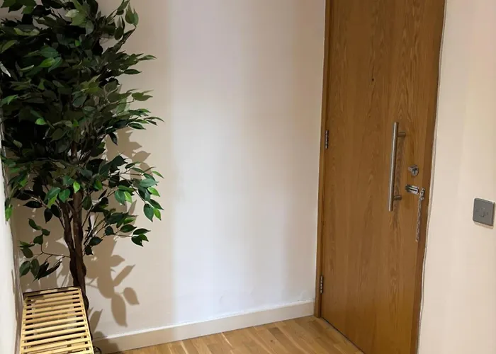 아파트 Lux 2bed Centre And Ao Arena Free Parking Modern *