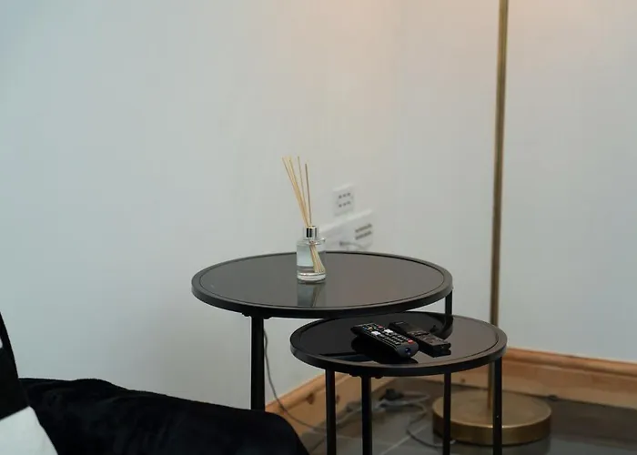 4 Bed Failsworth - 3 Bathrooms - Free Parking - Mon-fri - Ideal For Contractors And Families *