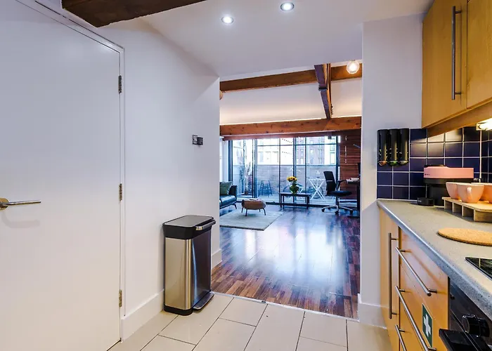 Apartamento Mcr 2br 2ba, Parking, Wifi, Full Kitchen *