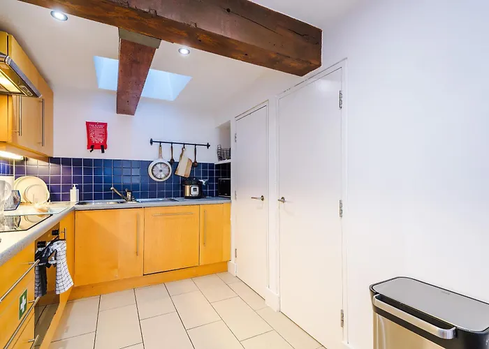 Apartamento Mcr 2br 2ba, Parking, Wifi, Full Kitchen