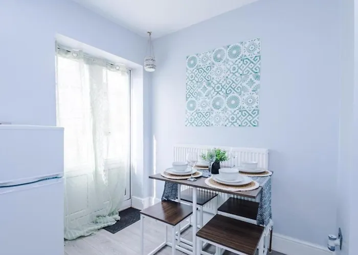 Stylish 3br-colourful-sleeps 5 Dom wakacyjny