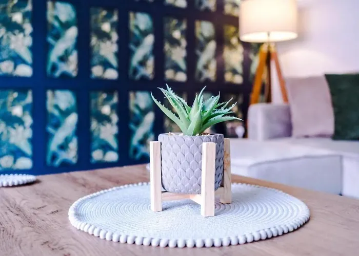 Tatil Evi Stylish 3br-colourful-sleeps 5 Manchester