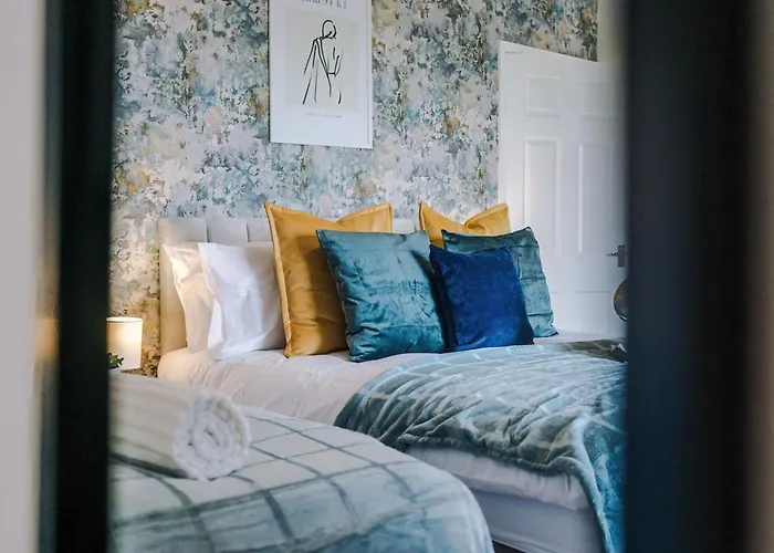 Spacious 2-Bed Home 5Mins To Co-Op Live & Etihad Campus W Free Parking Сasa de vacaciones Mánchester