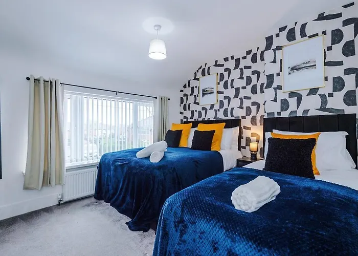 3br Fully-equipped House With Free Wifi & Parking Manchester