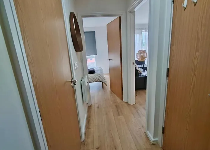 Апартаменты Bright And Modern 1-bedroom Flat Camp Street *