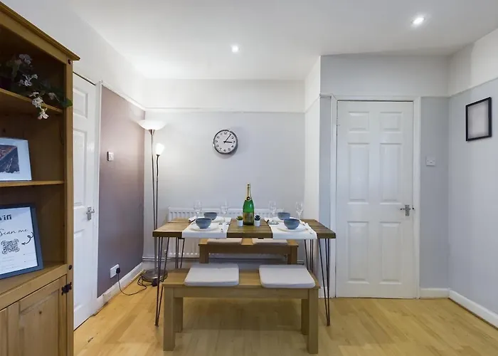 Apartament In Greater