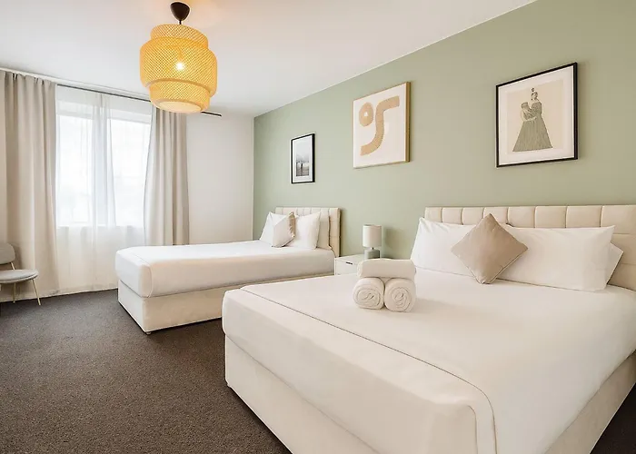 Apartmán Media Sleeps 4 Free Parking