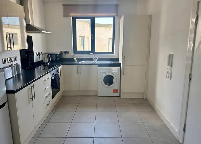 Appartement Modern Sleeps 4&free Parking *