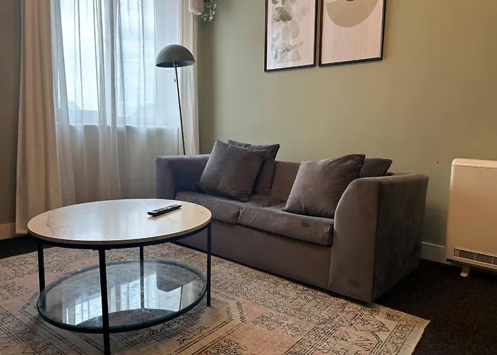 Apartmán Media Sleeps 4 Free Parking