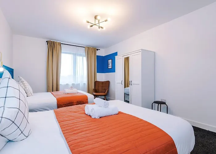 Modern Sleeps 4 & Free Parking 아파트 *