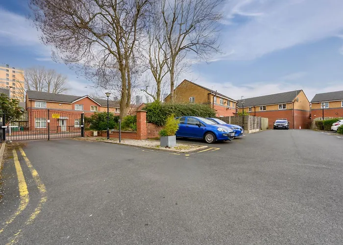 3bdr Gated Parking Near Centre Casa vacanze